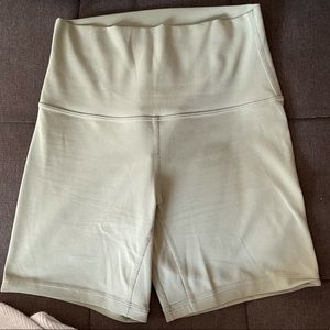 Lululemon Rosemary Green Align 6” Biker Shorts